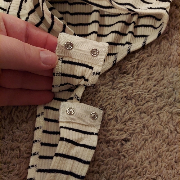 Kinship Black and White Striped Ribbed Bodysuit - Picture 5 of 7